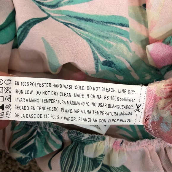 Forever 21 Cold Shoulder Tropical Floral Blouse - Picture 4 of 7